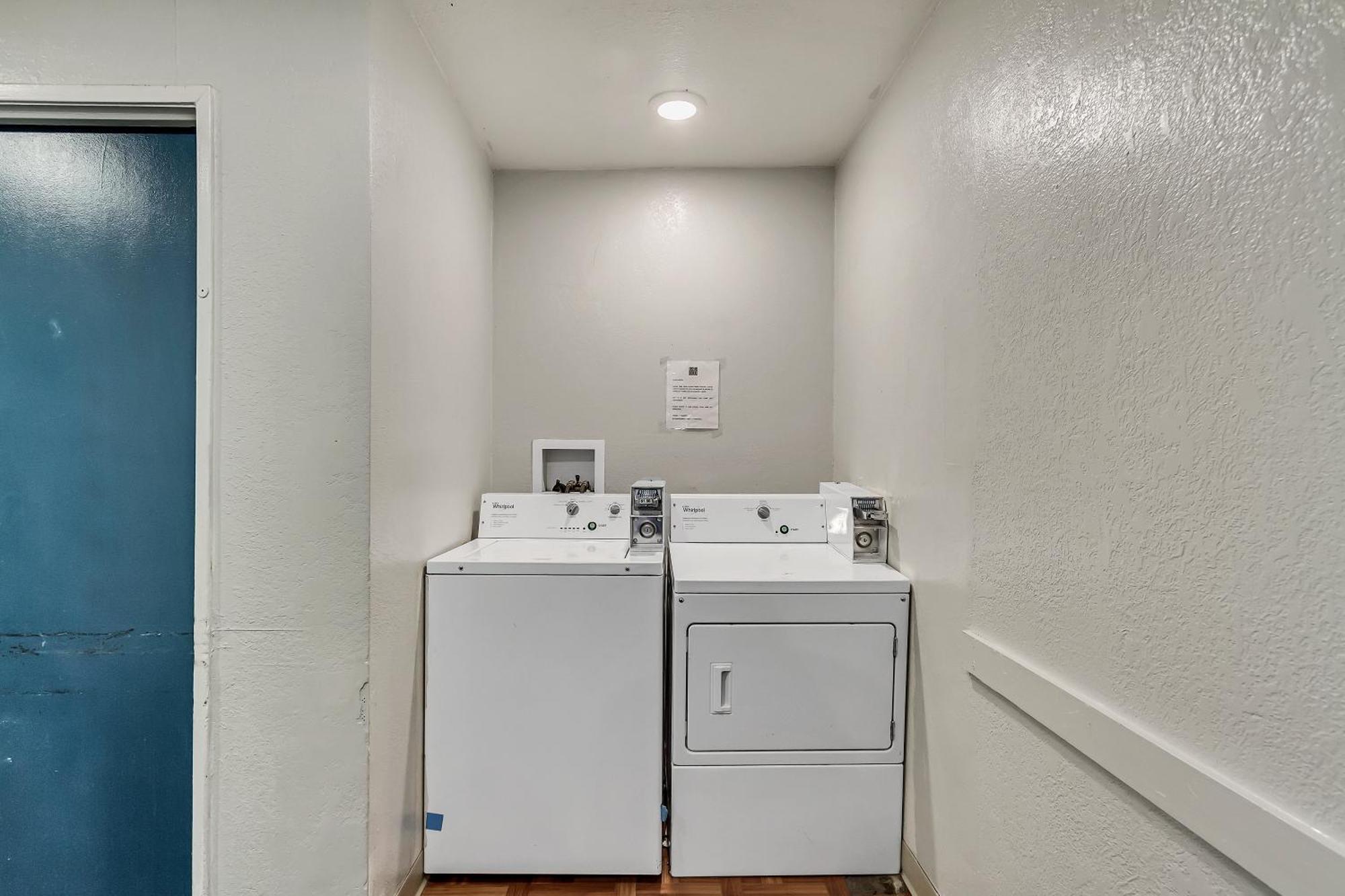 Motel 6 Ogden, Ut- Downtown المظهر الخارجي الصورة