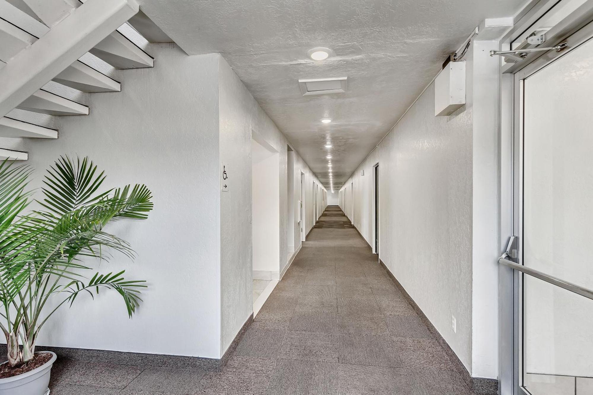 Motel 6 Ogden, Ut- Downtown المظهر الخارجي الصورة