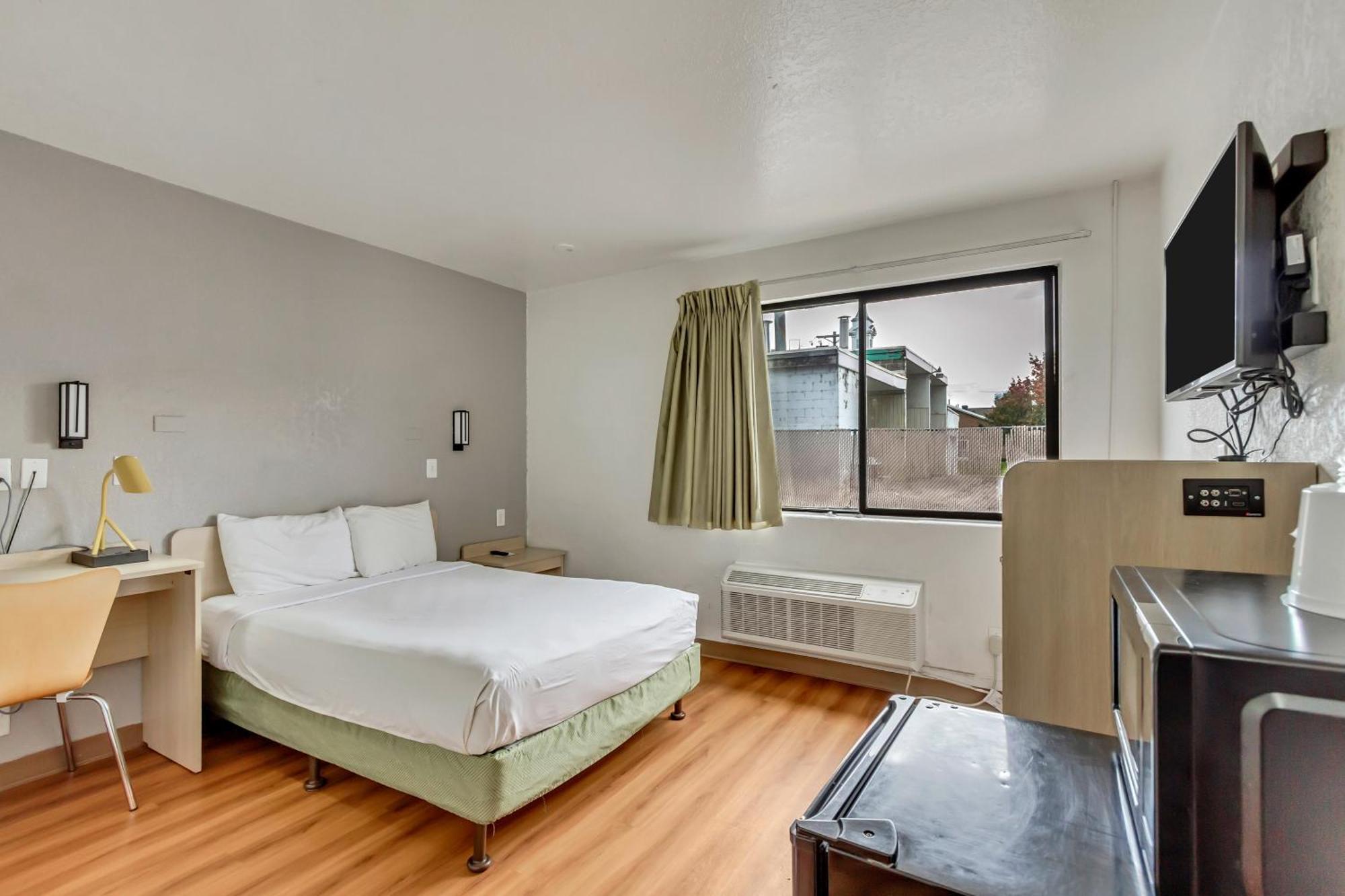 Motel 6 Ogden, Ut- Downtown المظهر الخارجي الصورة
